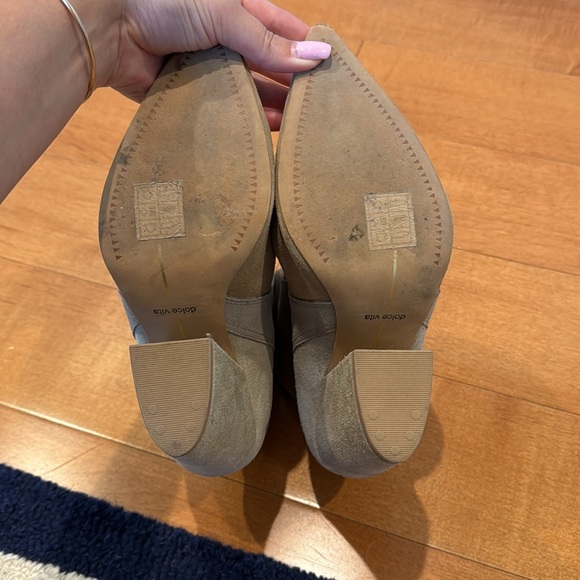 Size 8.5 Dolce Vita Boots - Picture 12 of 12